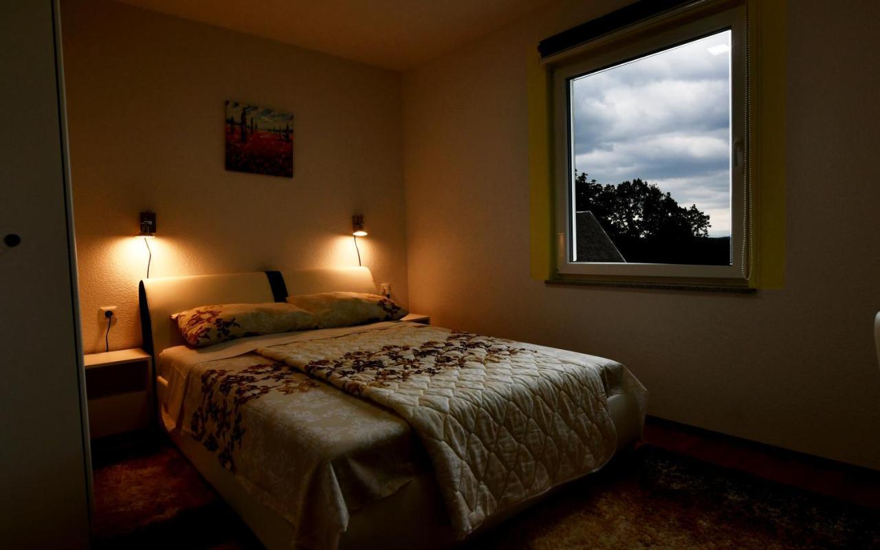 Ferienwohnung Lora Rakovica Exterior foto