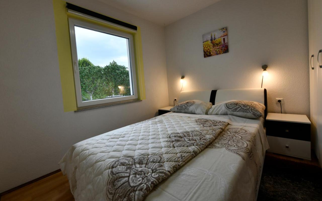 Ferienwohnung Lora Rakovica Exterior foto