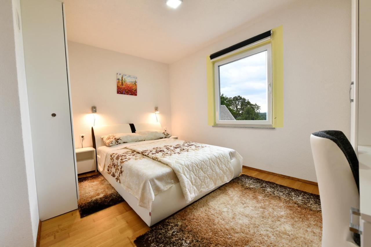 Ferienwohnung Lora Rakovica Exterior foto