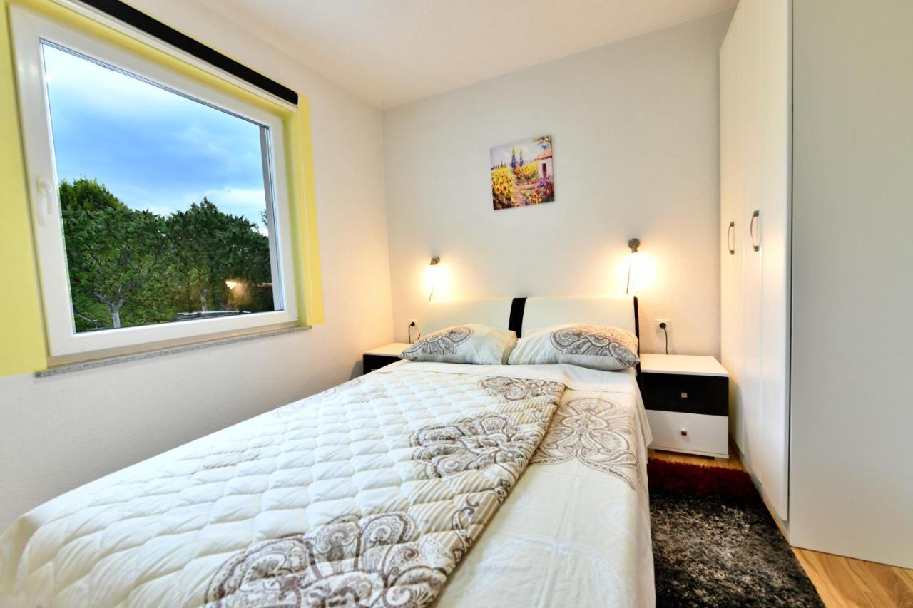 Ferienwohnung Lora Rakovica Exterior foto